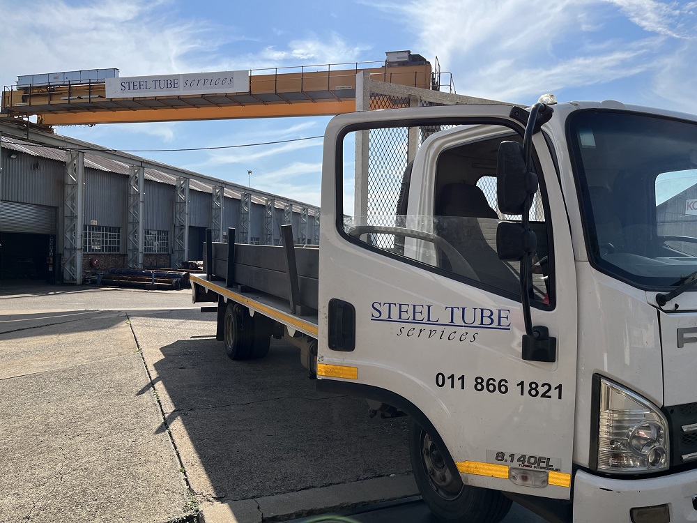 Delivery - Steel Tubes